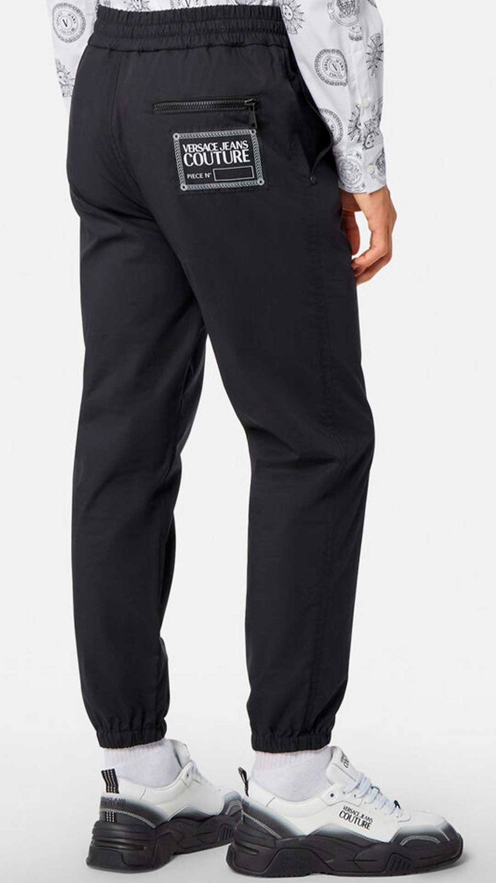 Pantalón Versace Jeans Couture rectos con parche del logo en la parte posterior