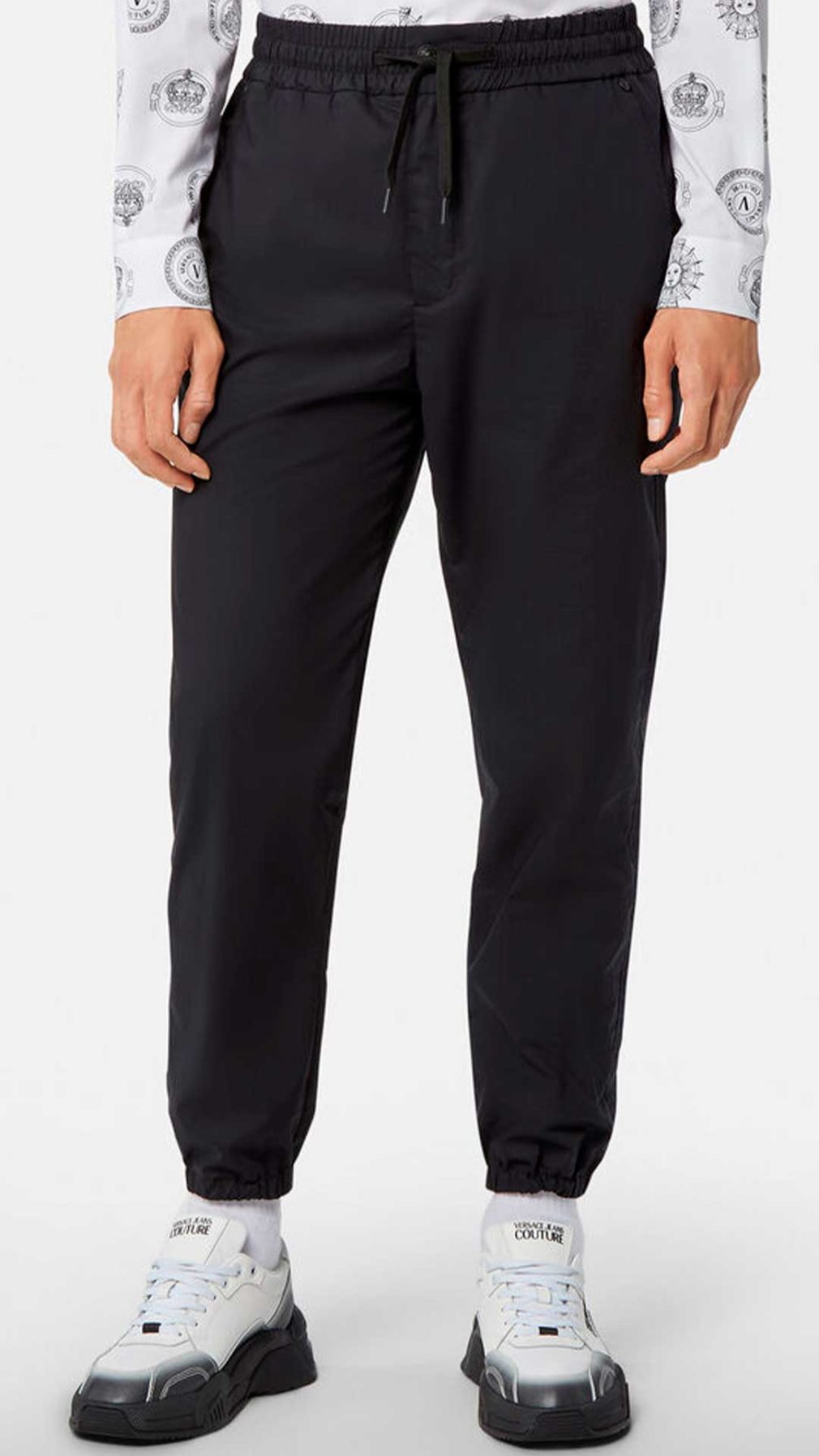Pantalón Versace Jeans Couture rectos con parche del logo en la parte posterior