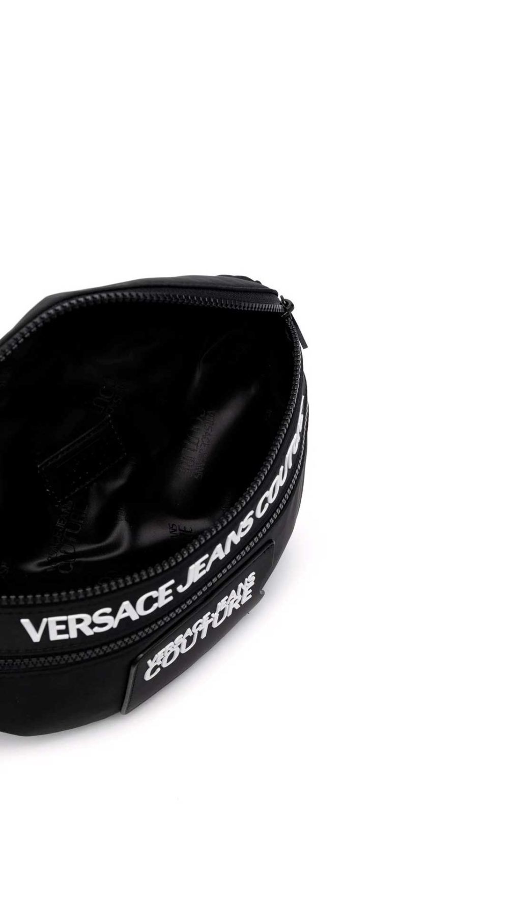 Riñonera Versace Jeans Couture con logo en relieve  en la parte delantera