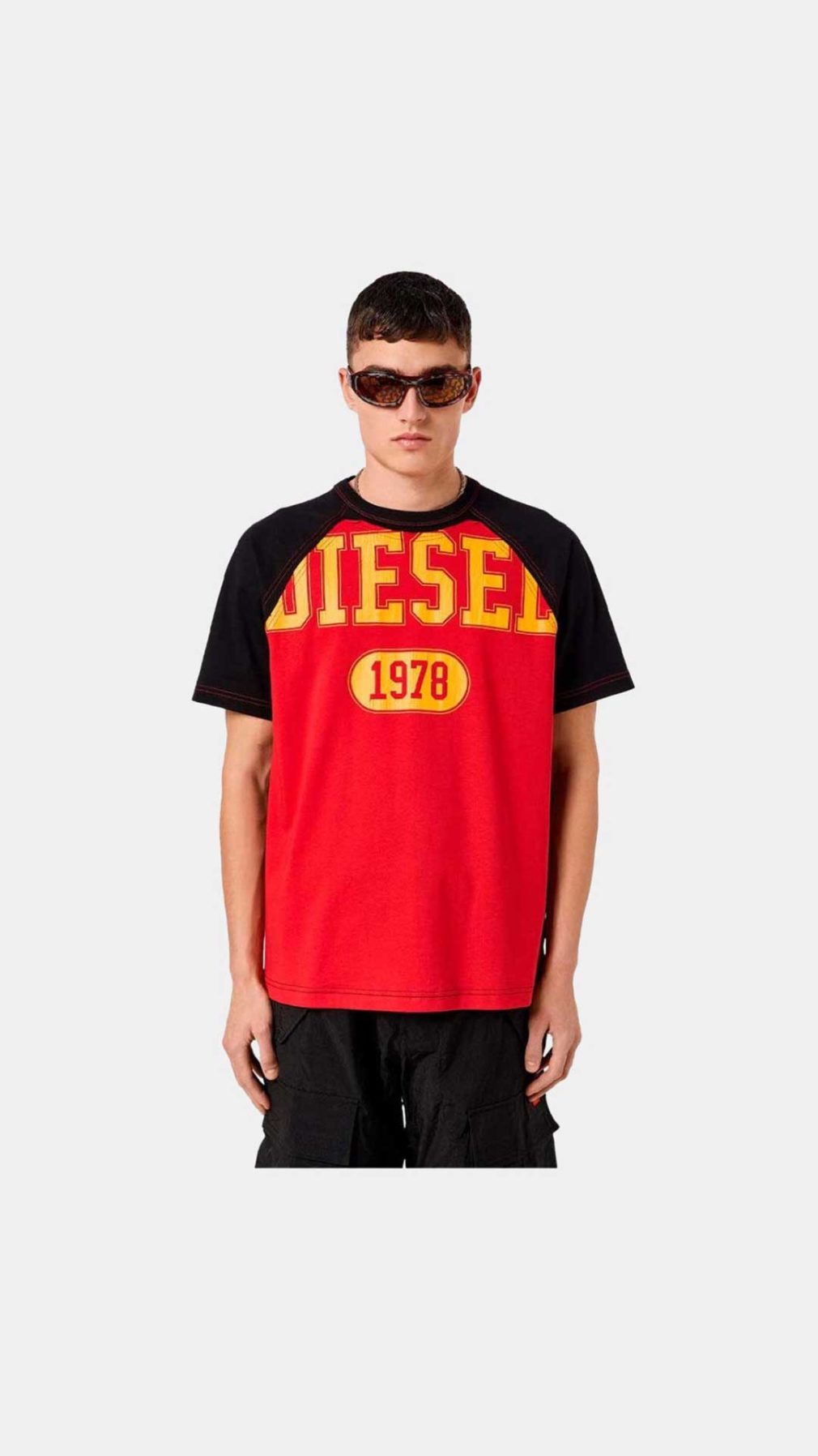 Camiseta Diesel con un logotipo Diesel 1978