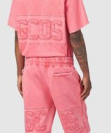 Pantalón corto GCDS banda con el logo incrustado delante y detrás