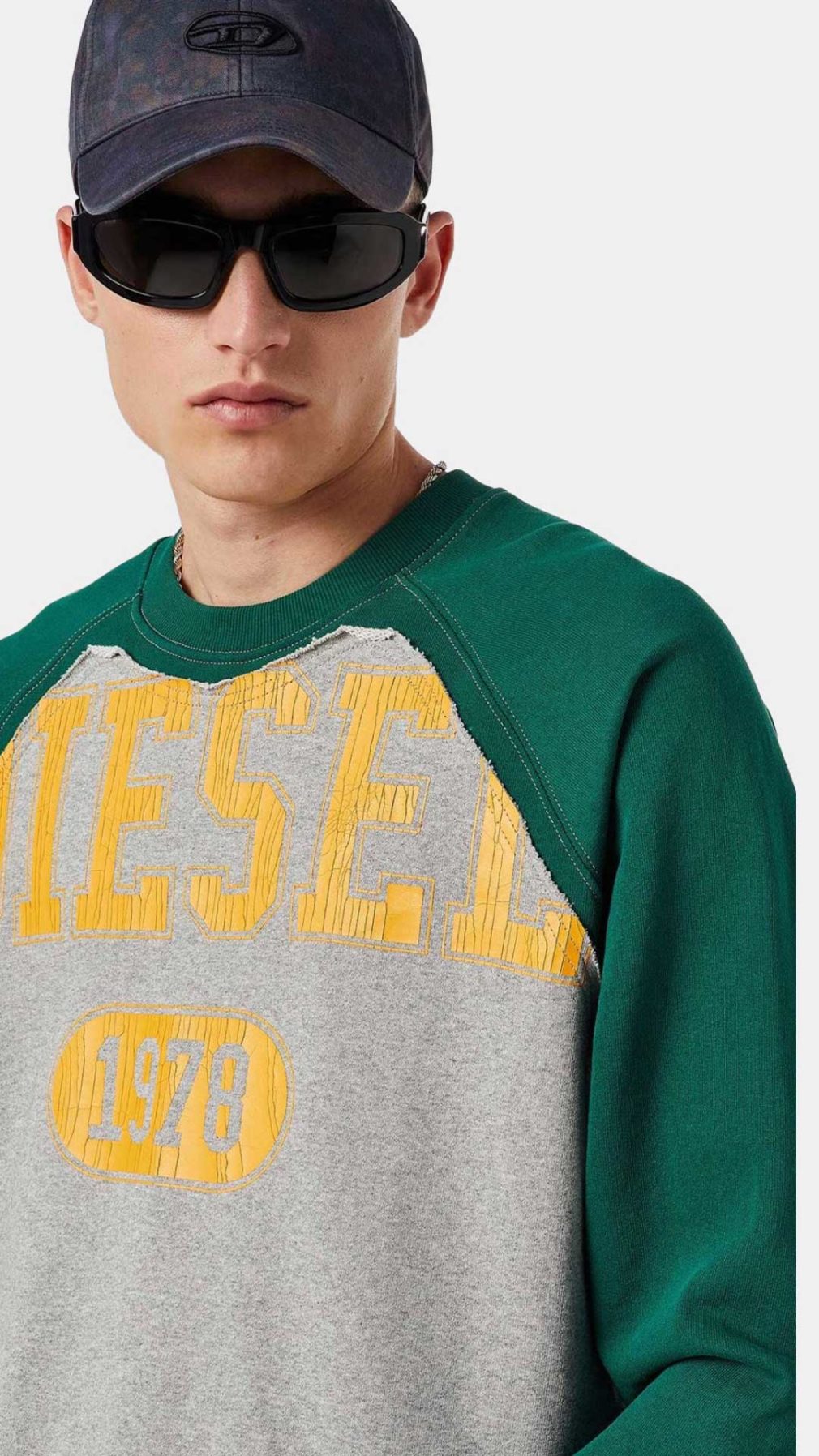 Sudadera bicolor Diesel con logotipo en la parte delantera