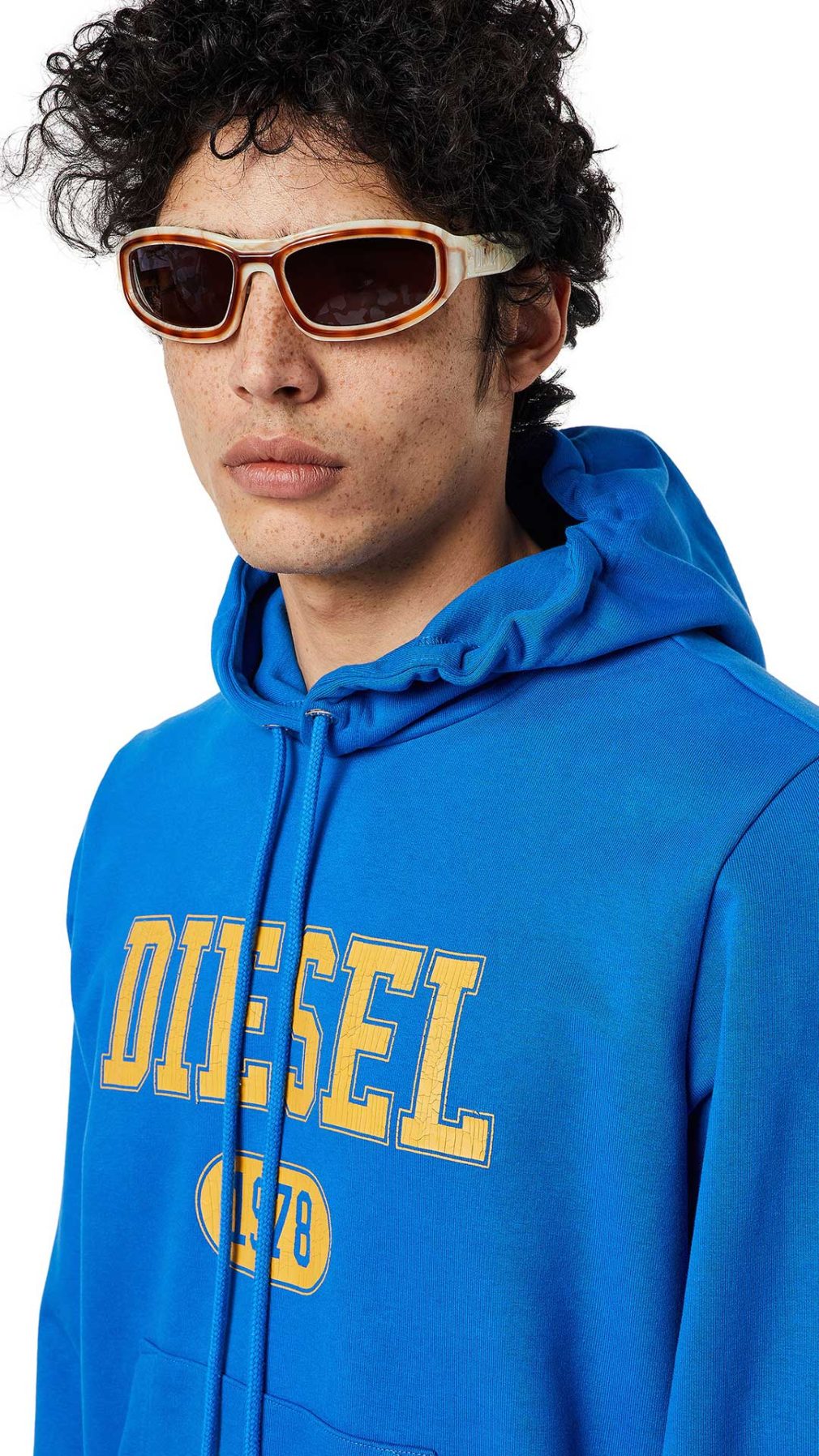 Sudadera azul Diesel con capucha y logotipo en la  parte delantera