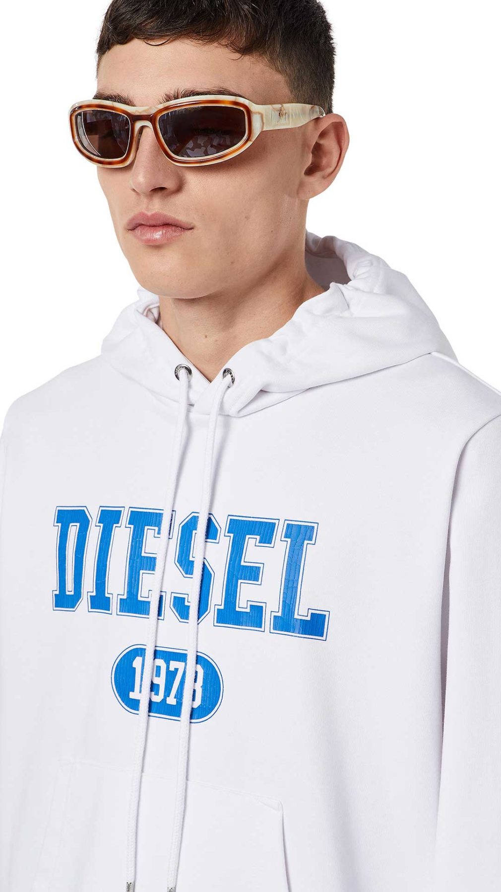 Sudadera blanca Diesel con capucha y logotipo en la parte delantera