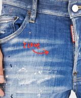Jeans Skater Dsquared2 con bordado I Love en la parte delantera