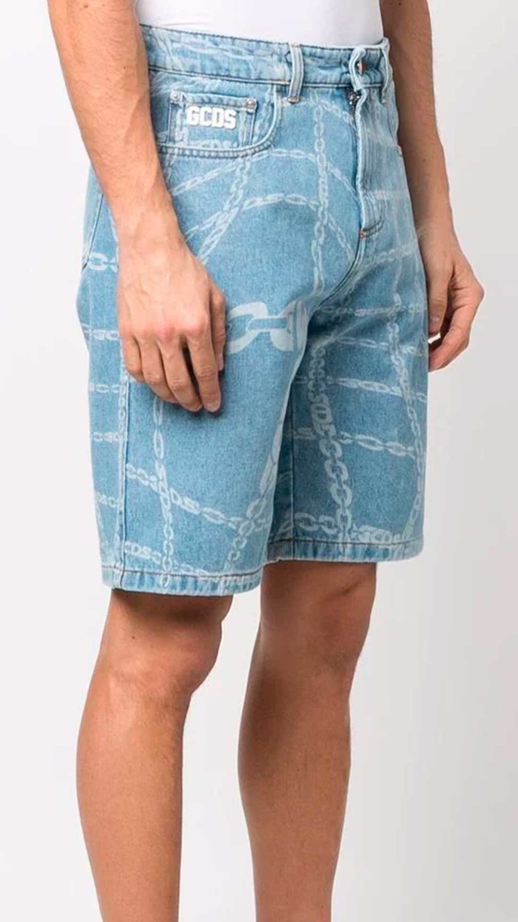 Pantalón corto GCDS  con logo estampado en toda la pieza