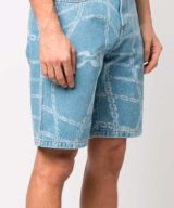 Pantalón corto GCDS  con logo estampado en toda la pieza