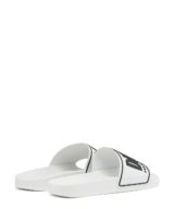 Chanclas Diesel con logotipo 3D
