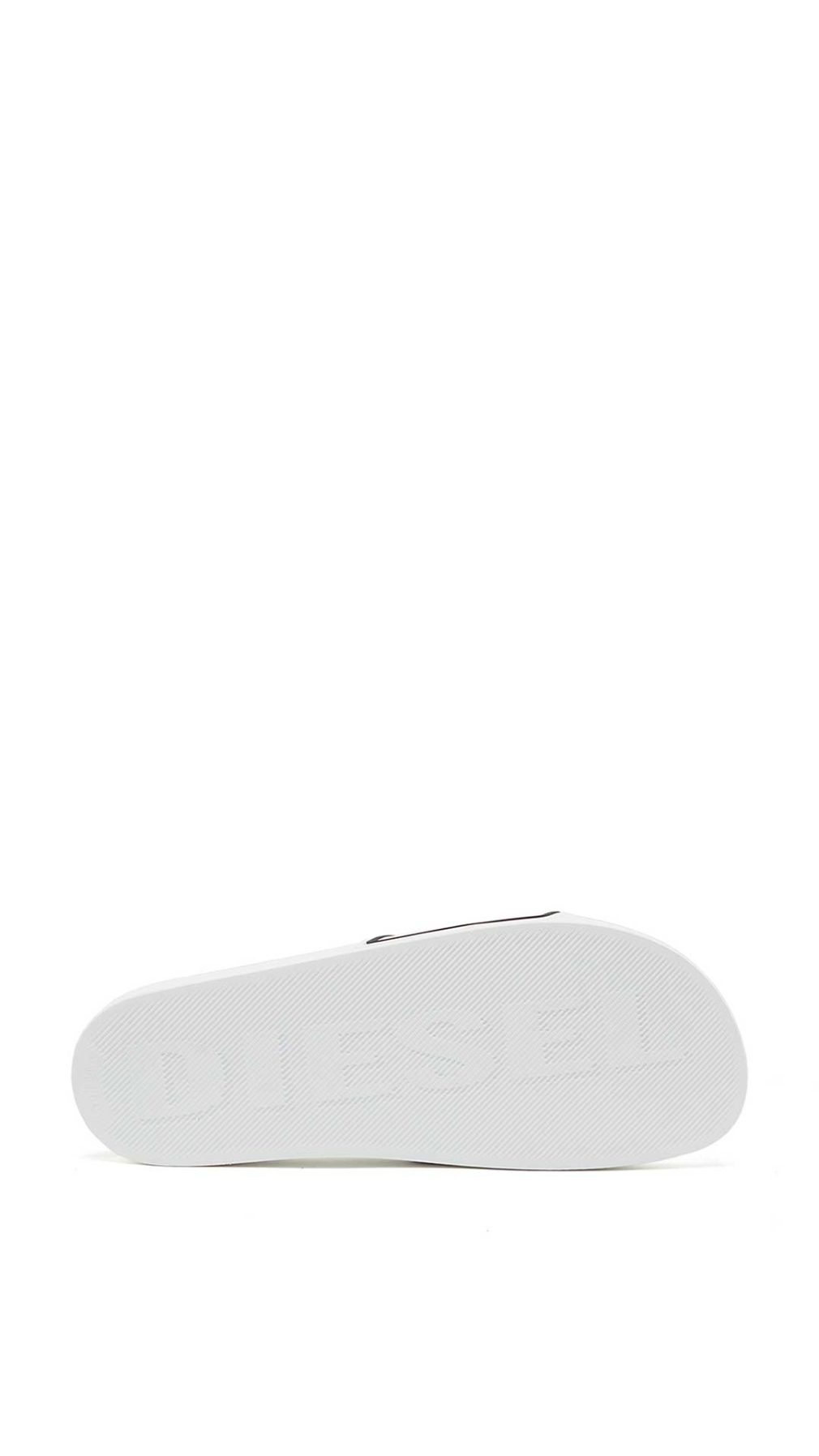 Chanclas Diesel con logotipo 3D