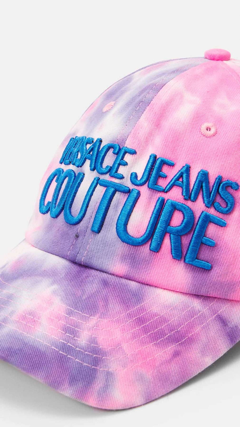 Gorra rosa Versace Jeans con logo bordado en la parte delantera