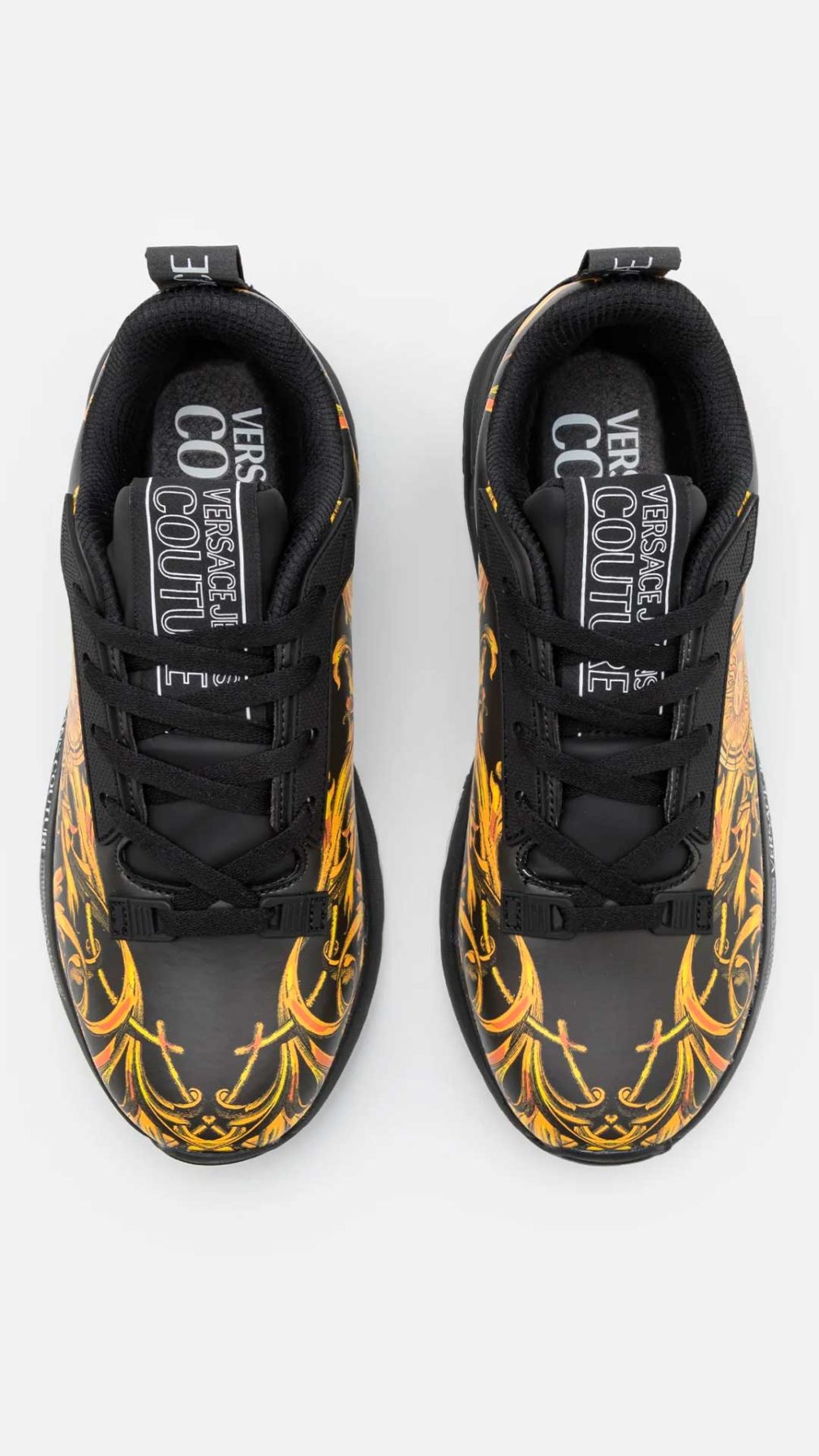 Deportiva negra Versace Jeans Couture con logotipo y estampado barroco