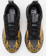 Deportiva negra Versace Jeans Couture con logotipo y estampado barroco