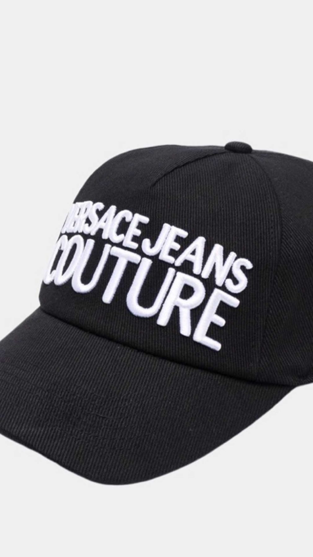 Gorra Versace Jeans Couture con logotipo bordado en la parte delantera