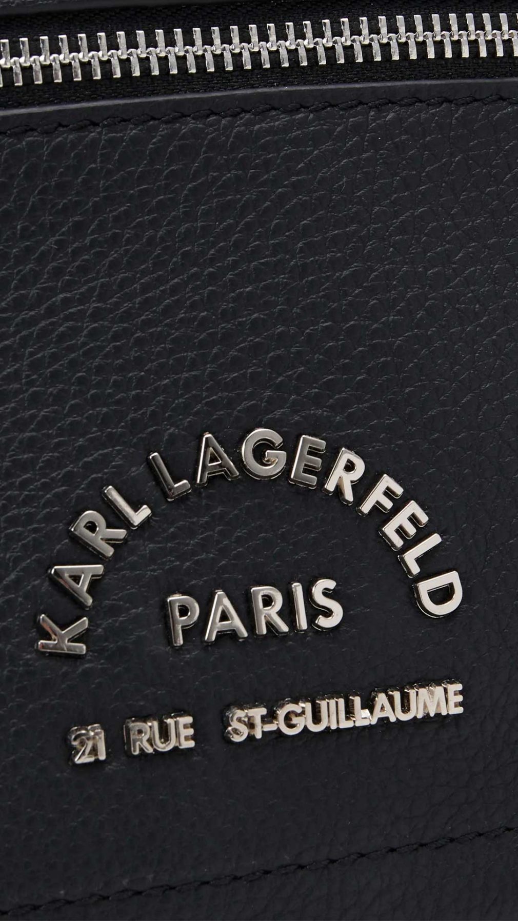 Riñonera Karl Lagerfeld con logotipo Rue St-Guillaume en la parte delantera y doble bolsillo