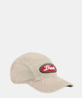 Gorra Diesel de béisbol tratada con parche con el logotipo