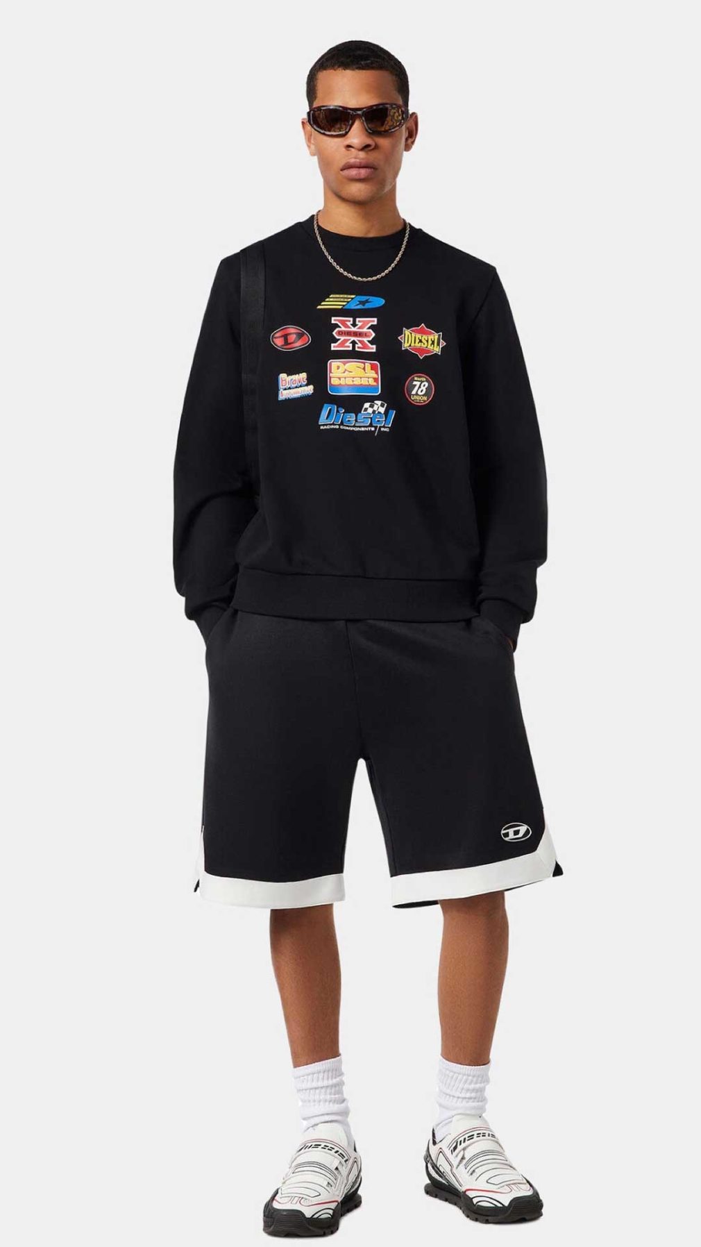 Pantalón corto Diesel con logotipo