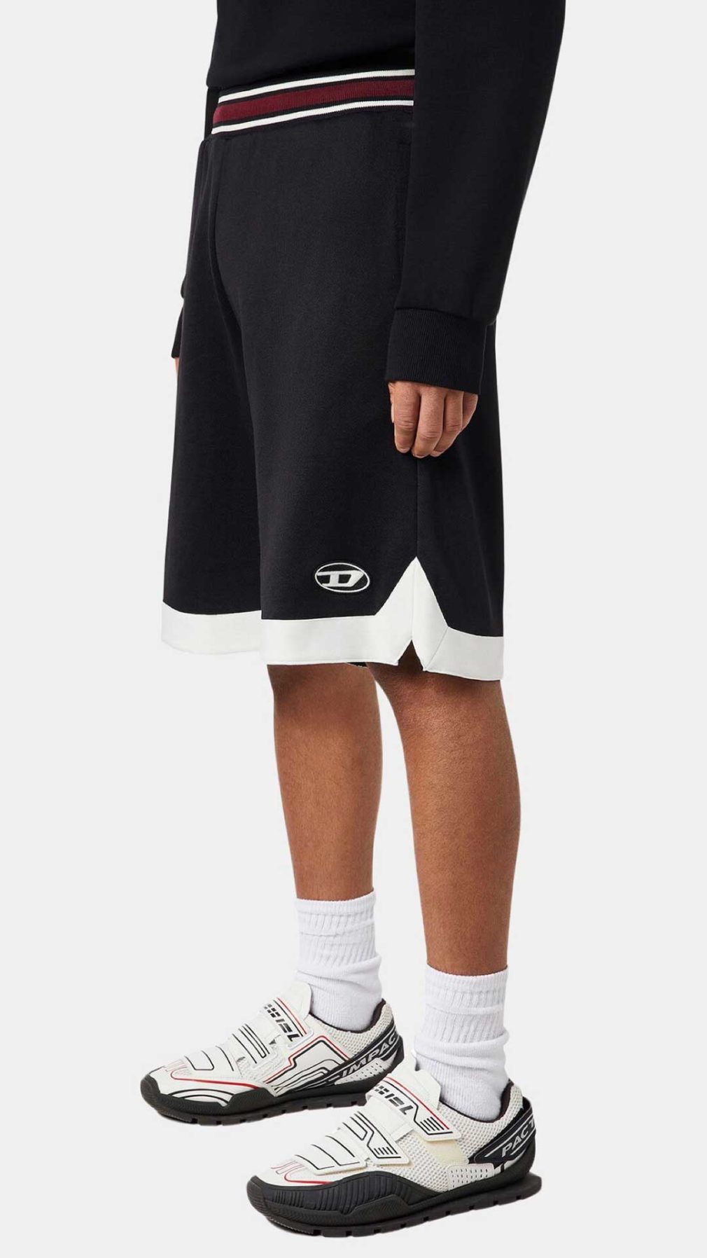 Pantalón corto Diesel con logotipo