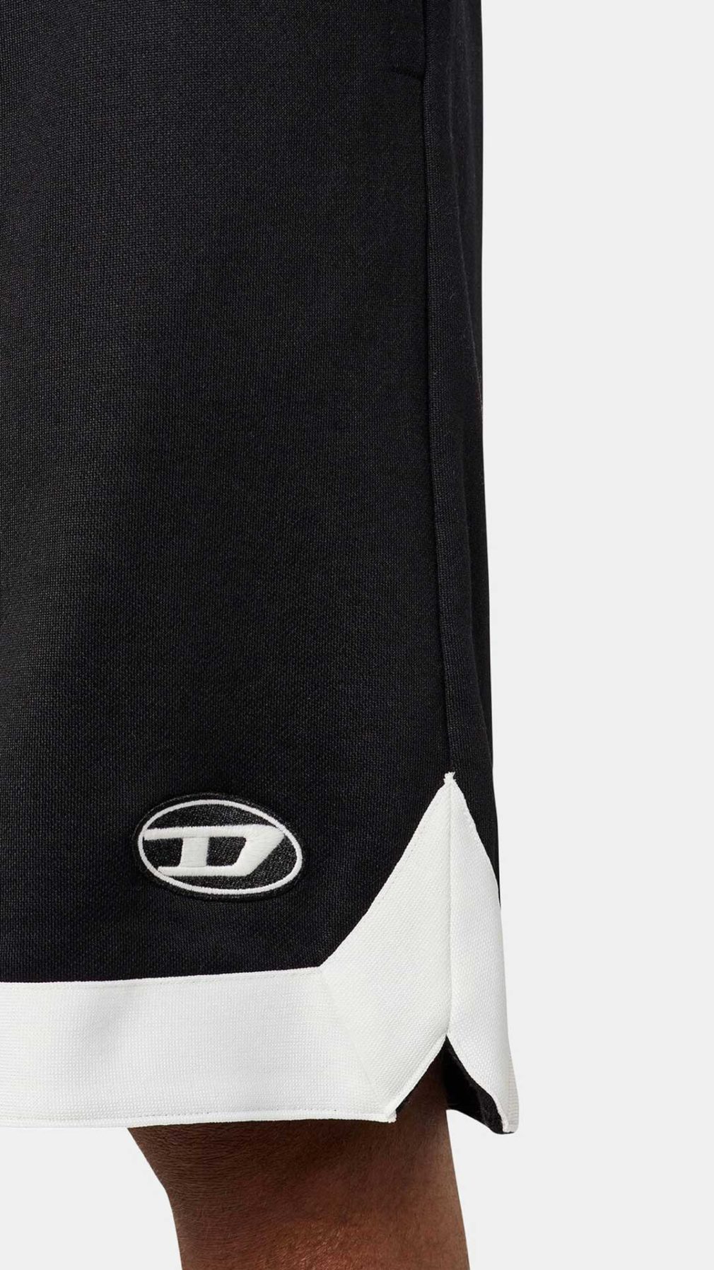 Pantalón corto Diesel con logotipo