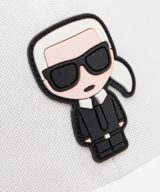 Gorra blanca Karl Lagerfeld con logo icónico