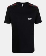 Camiseta negra de Moschino con logotipo en el pecho