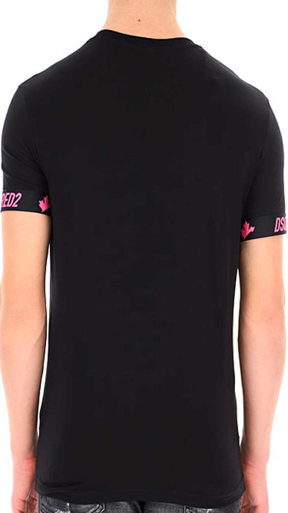 Camiseta negra Dsquared2 con logotipo en color rosa