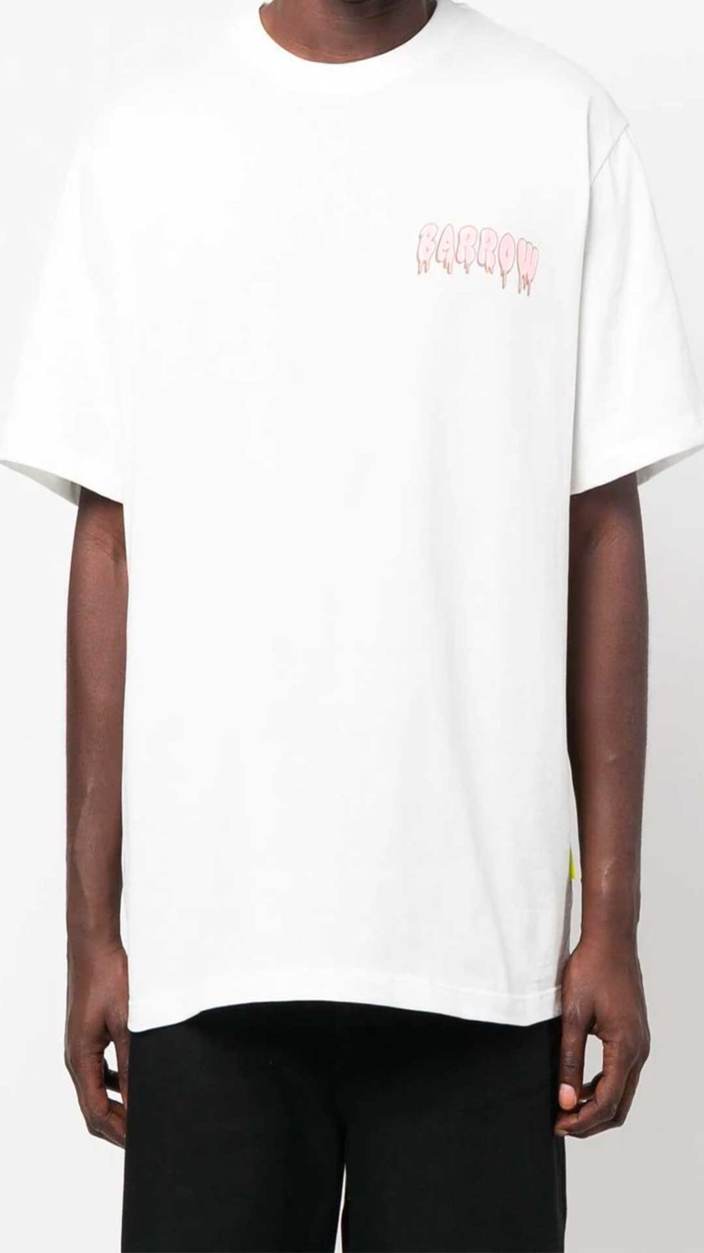 Camiseta Barrow con logotipo en el pecho