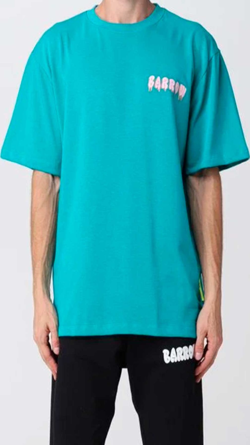 Camiseta Barrow con logotipo en el pecho