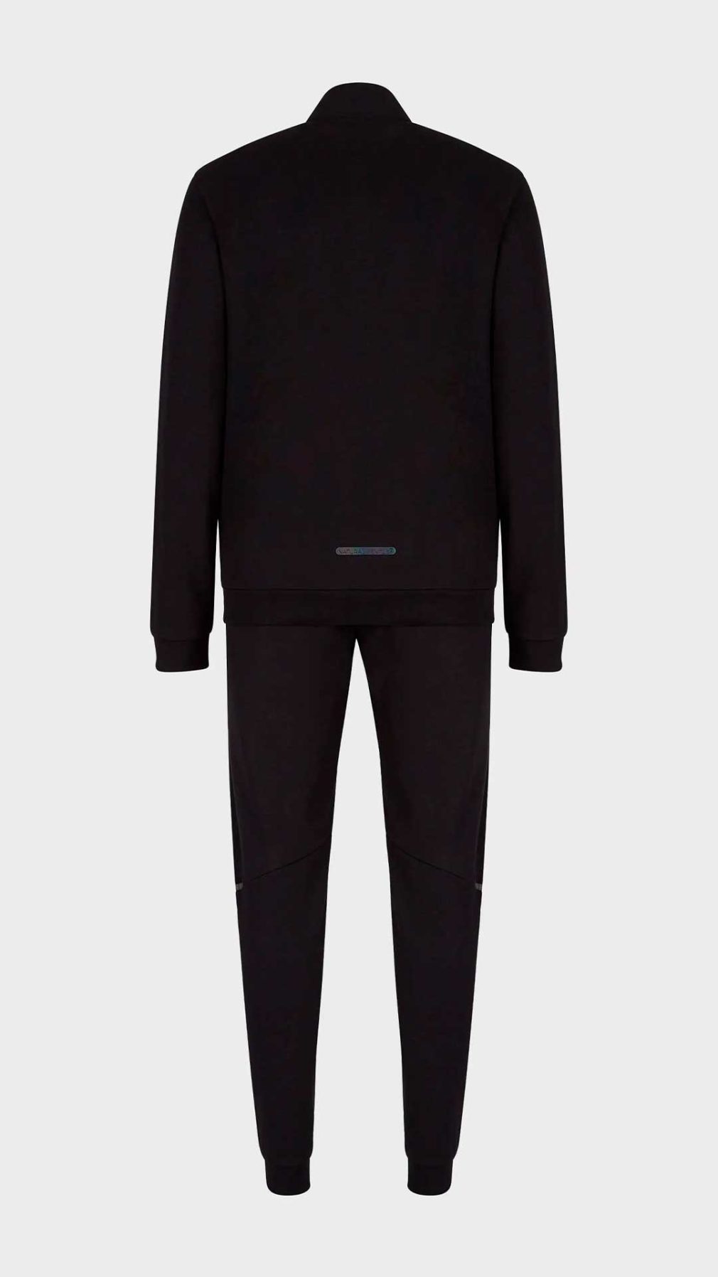 Chándal EA7 Emporio Armani completo con logotipo