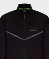 Chándal EA7 Emporio Armani completo con logotipo
