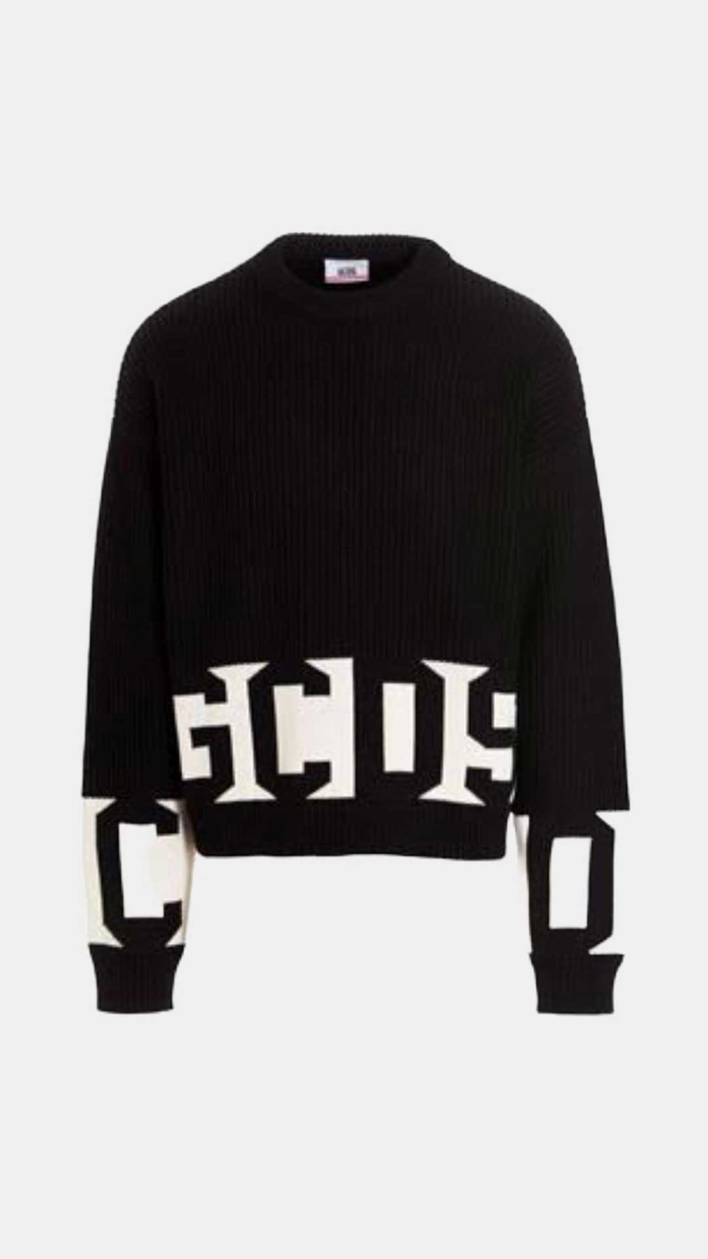 Jersey GCDS con logotipo