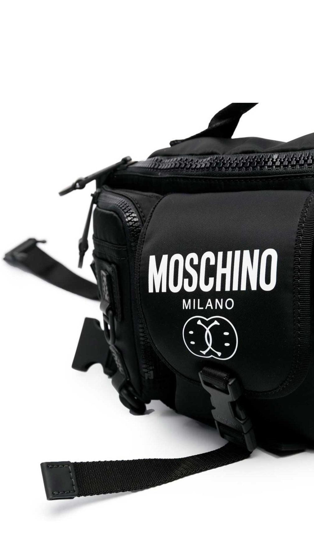 Riñonera Moschino con múltiples bolsillos y logo