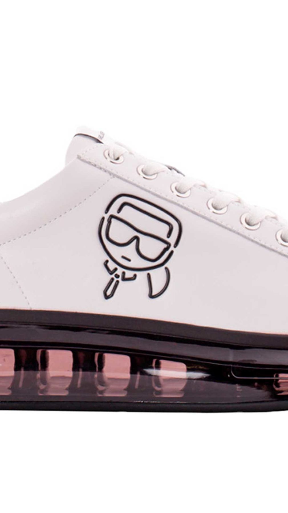 Deportiva Karl Lagerfeld logotipo icónico