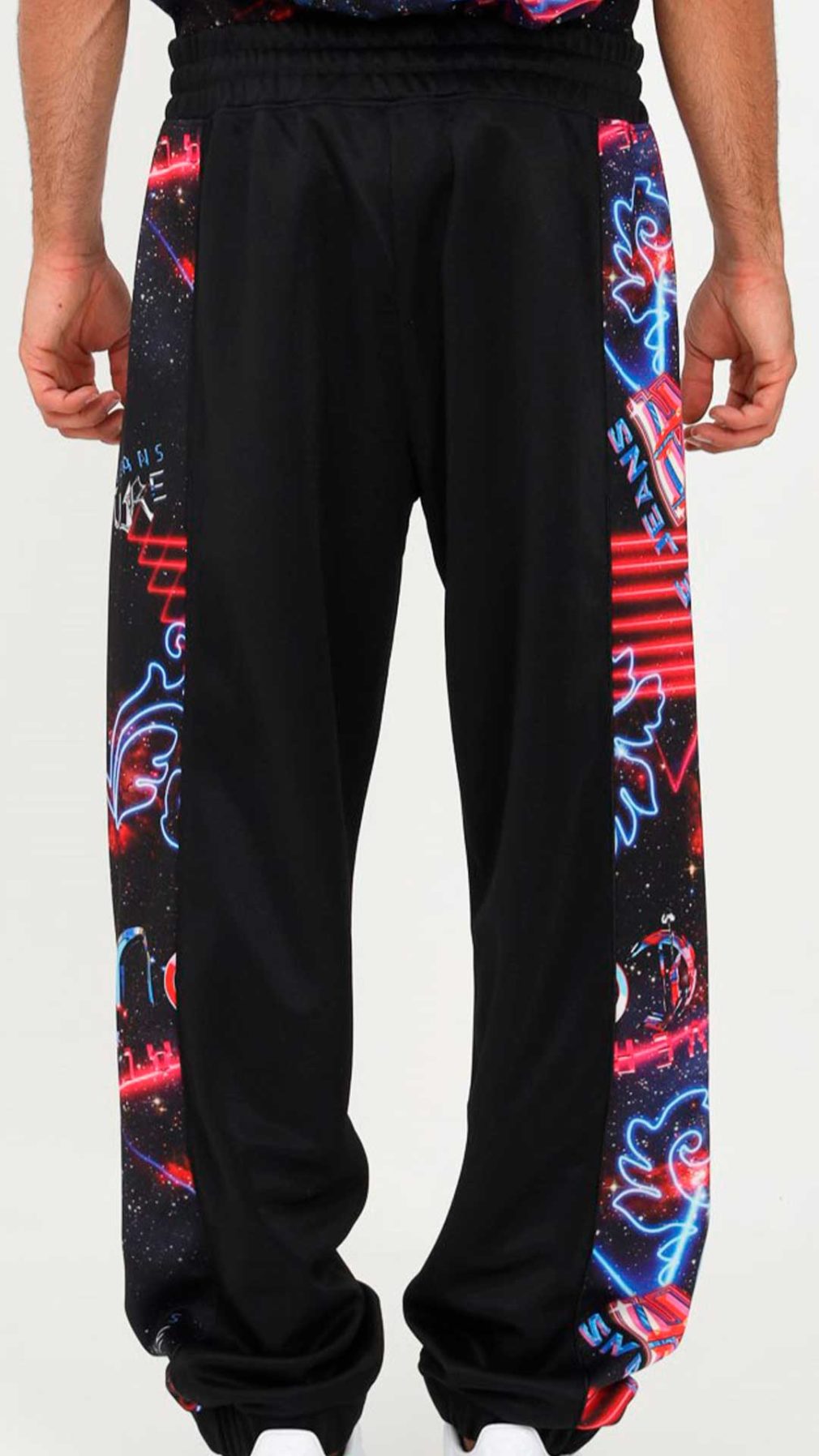 Pantalón deportivo Versace Jeans Couture con estampado galaxia en los laterales