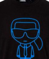 Camiseta Karl Lagerfeld con logotipo icónico
