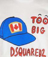 Camiseta Dsquared2 con estampado de la gorra icónica de la marca