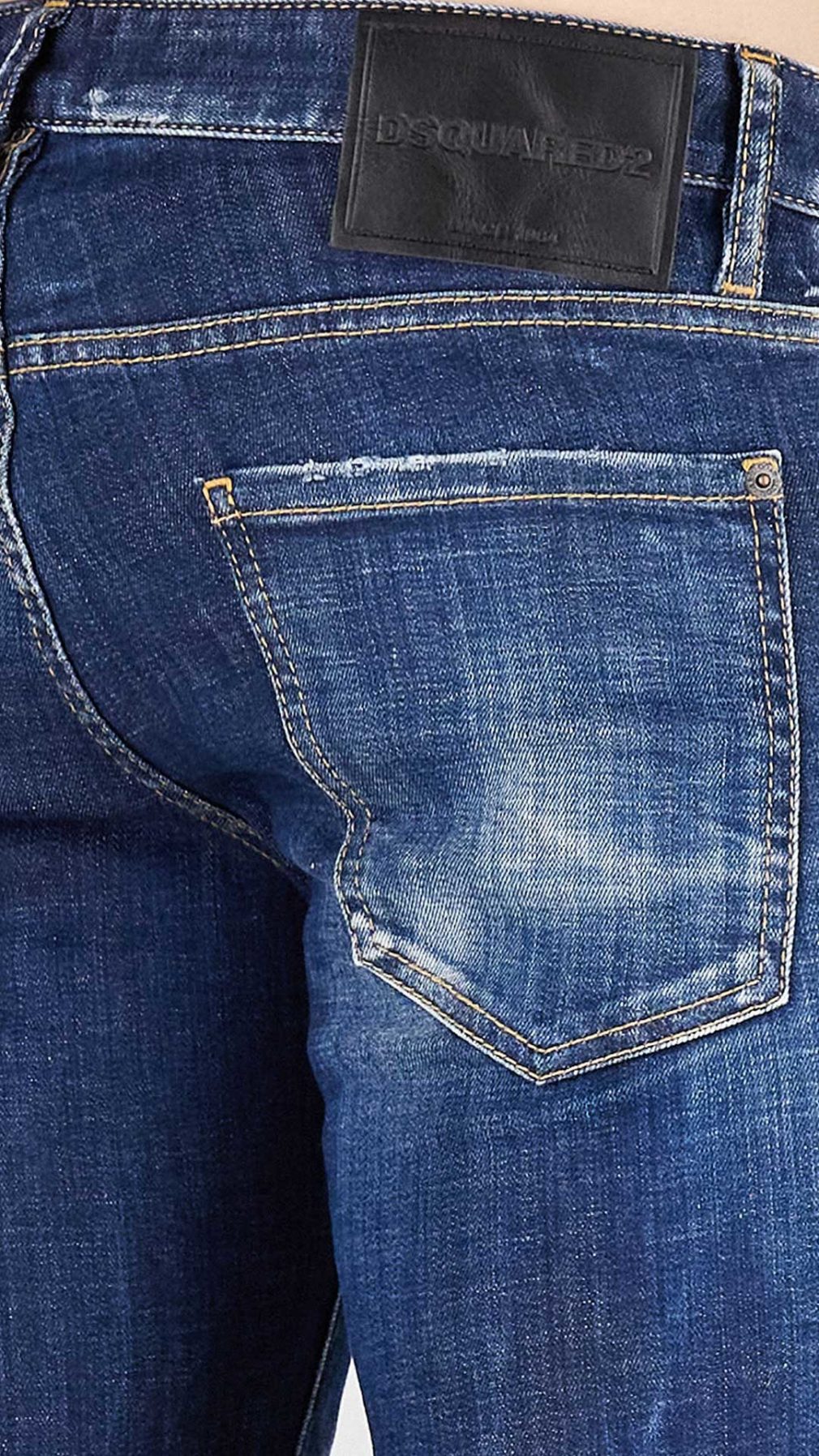 Jeans Slim Dsquared2 etiqueta negra