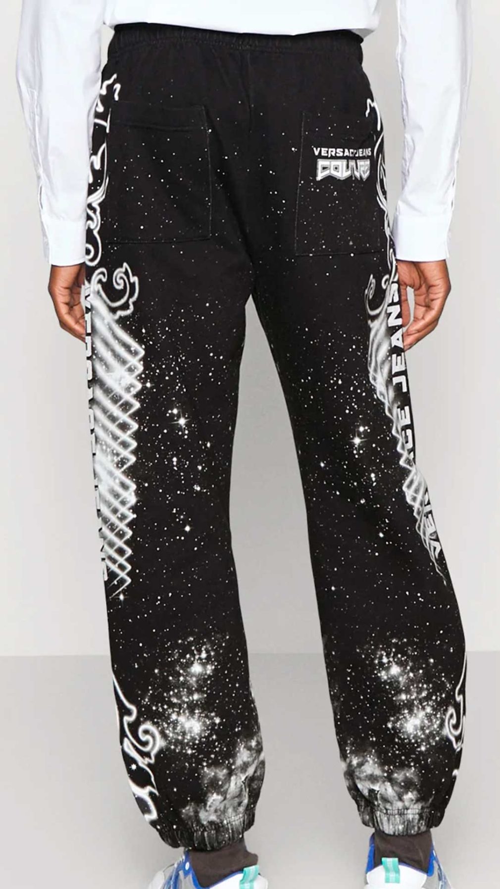 Pantalón deportivo Versace Jeans Couture con estampado Space Couture