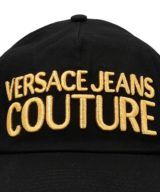 Gorra Versace Jeans Couture con logo bordado en dorado