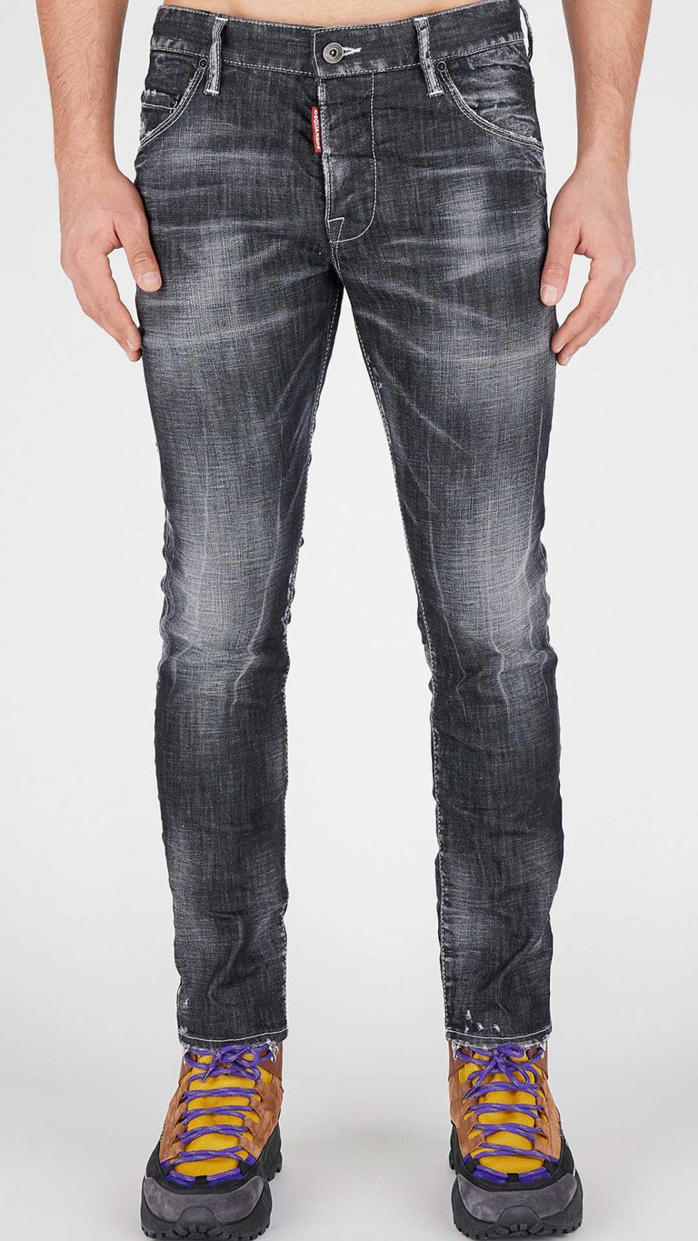 Jeans Skater Dsquared2 etiqueta negra