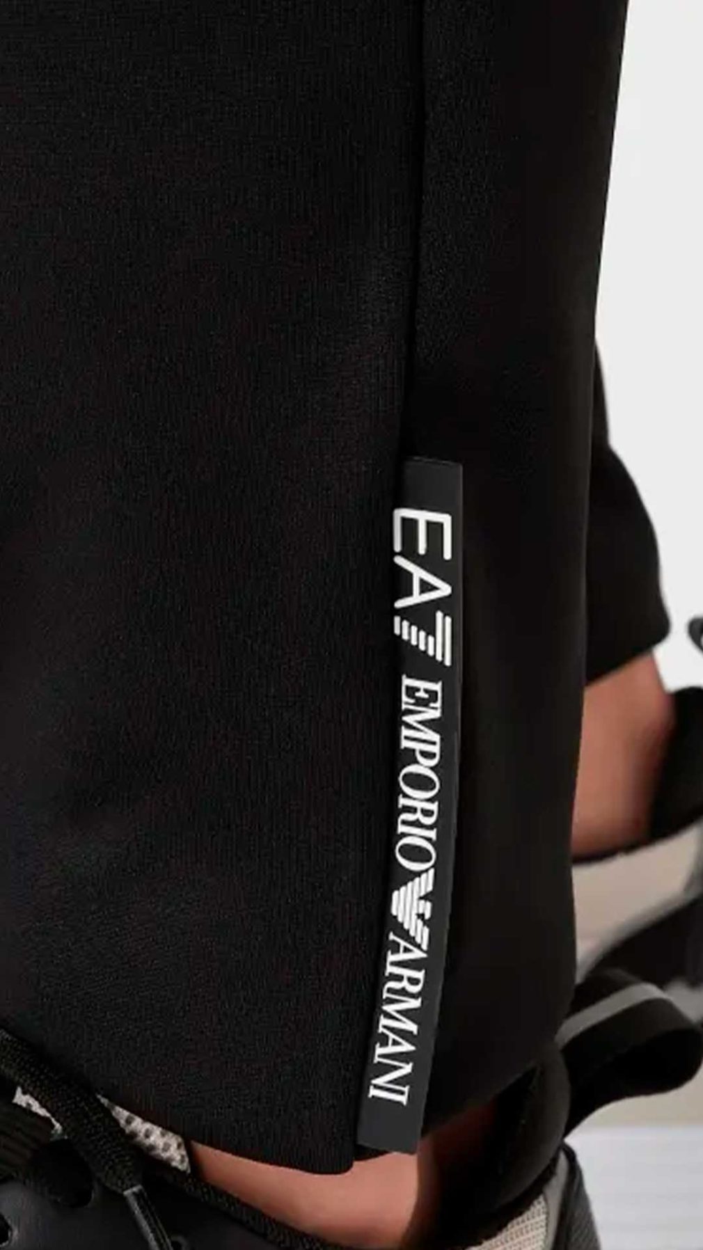 Pantalón deportivo EA7 Emporio Armani