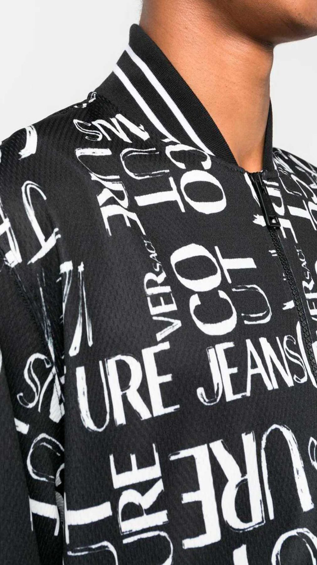 Sudadera Versace Jeans Couture con logotipo estampado