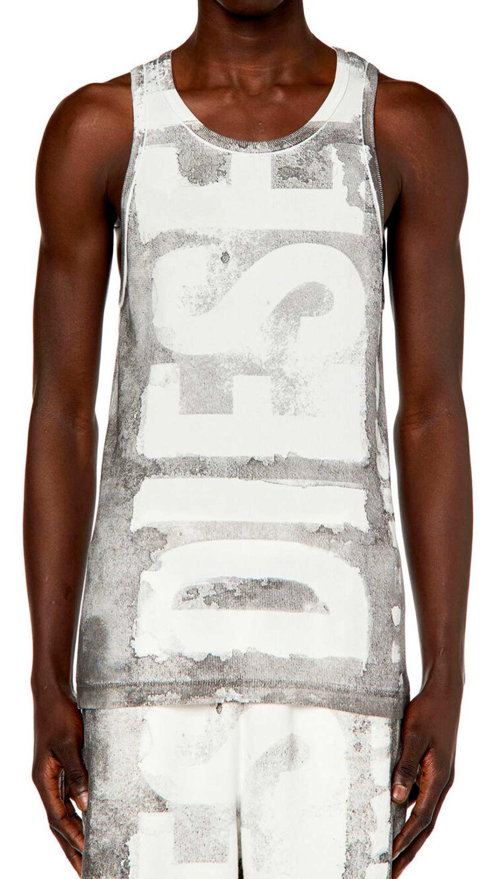 Camiseta Diesel con logotipo