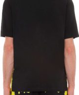 Camiseta Moschino con logo estampado de efecto pintado a mano