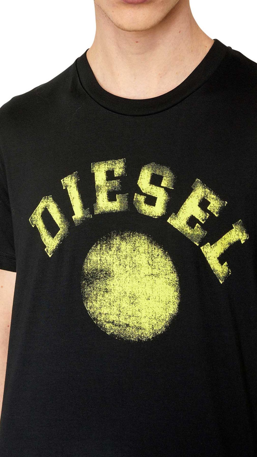 Camiseta Diesel con logotipo