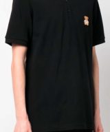 Polo Moschino con parche del logo Teddy Bear