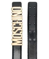 Cinturón Moschino logotipo dorado
