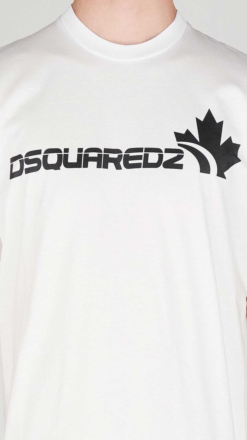 Camiseta Dsquared2 con logo y hoja Canadá