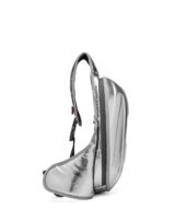 Bolso Diesel con logotipo D en relieve