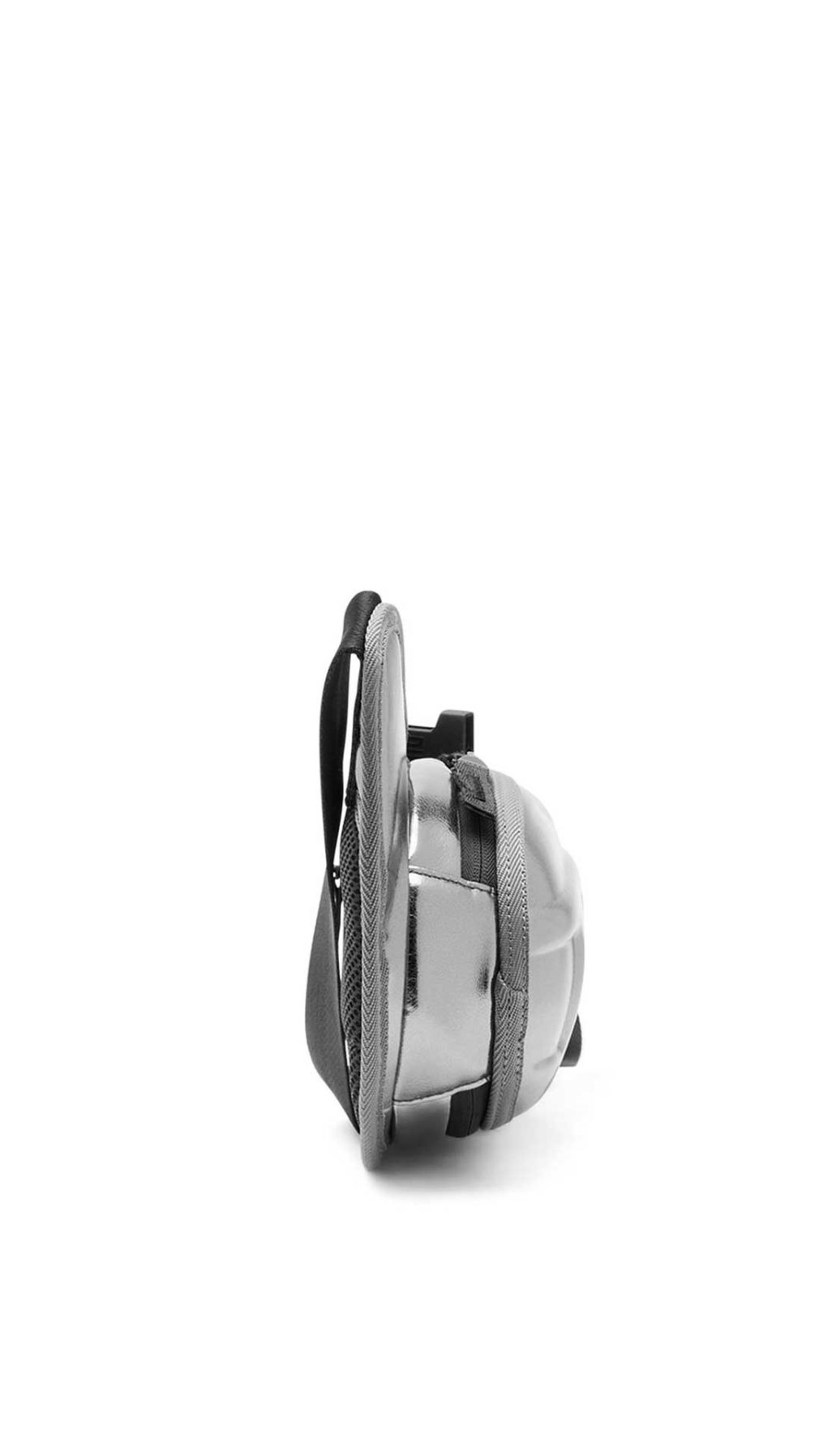 Riñonera Diesel logotipo D en relieve
