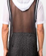 Camiseta Balmain con capucha y logo